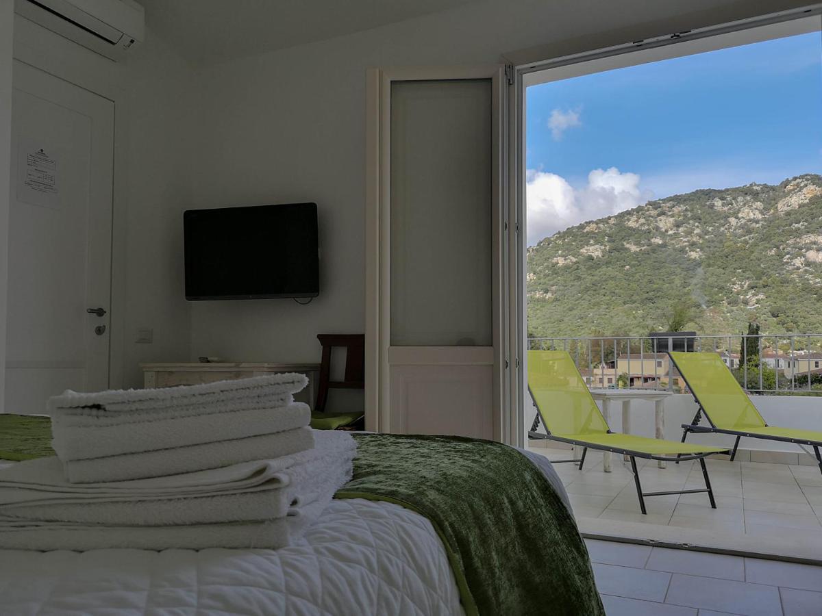 B&B Limone San Teodoro  Exterior foto
